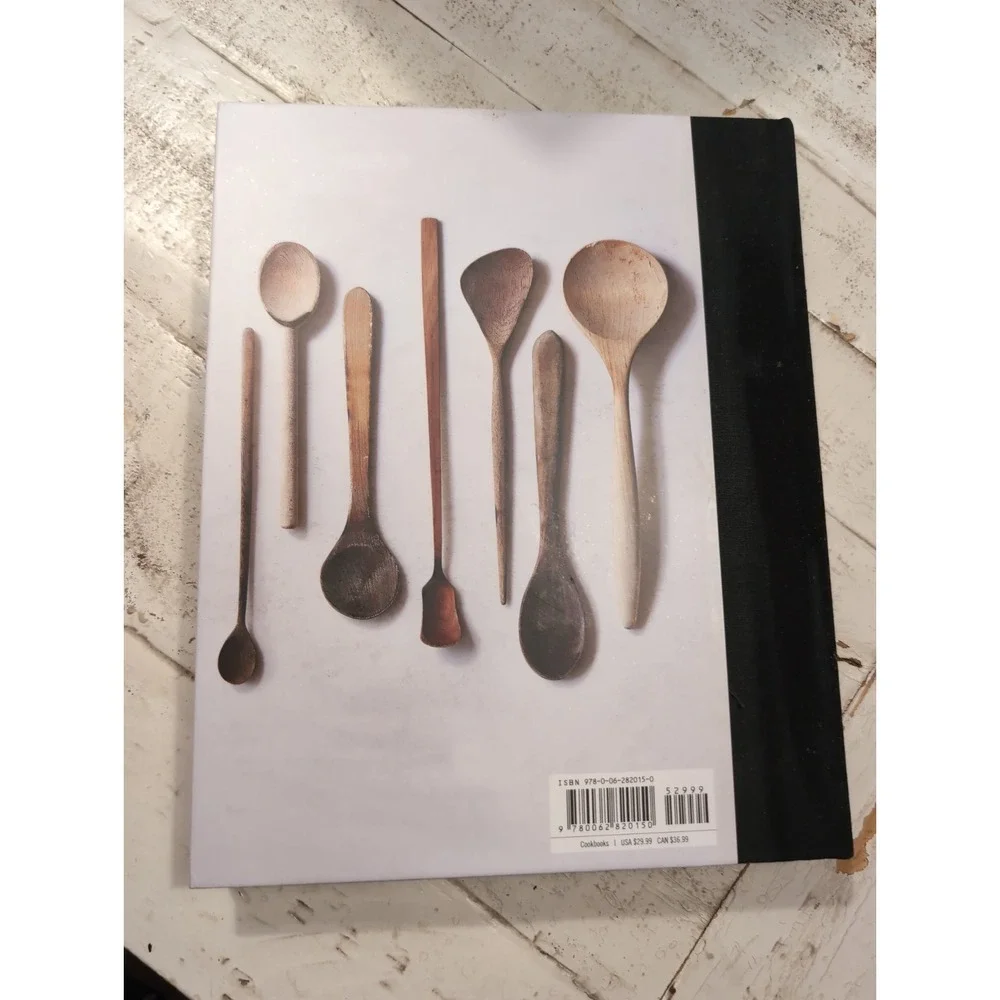 Magnolia Table Joanna Gaines First Edition Vol 1 Cookbook Hardcover